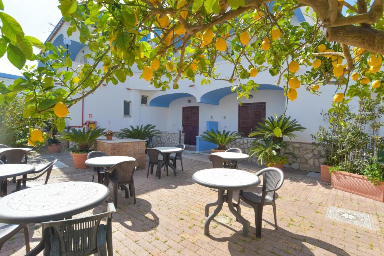 Hotel Celeste Procida Kültér fotó