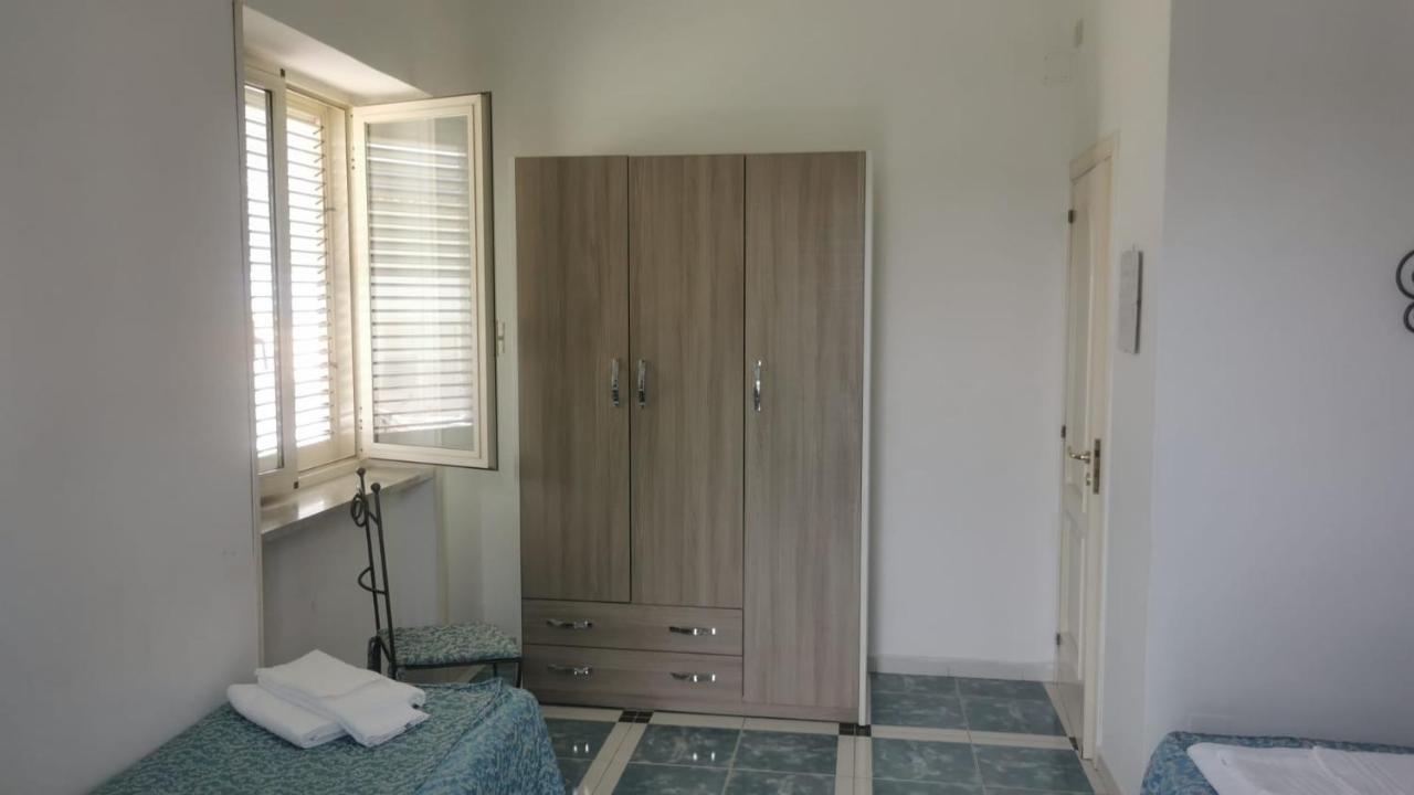 Hotel Celeste Procida Kültér fotó