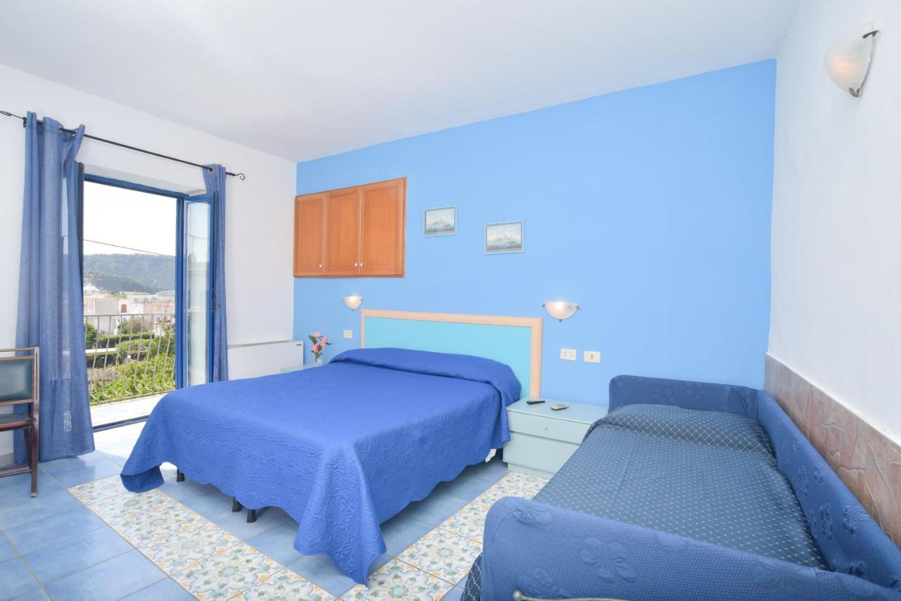 Hotel Celeste Procida Kültér fotó
