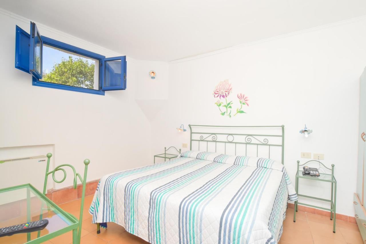 Hotel Celeste Procida Kültér fotó