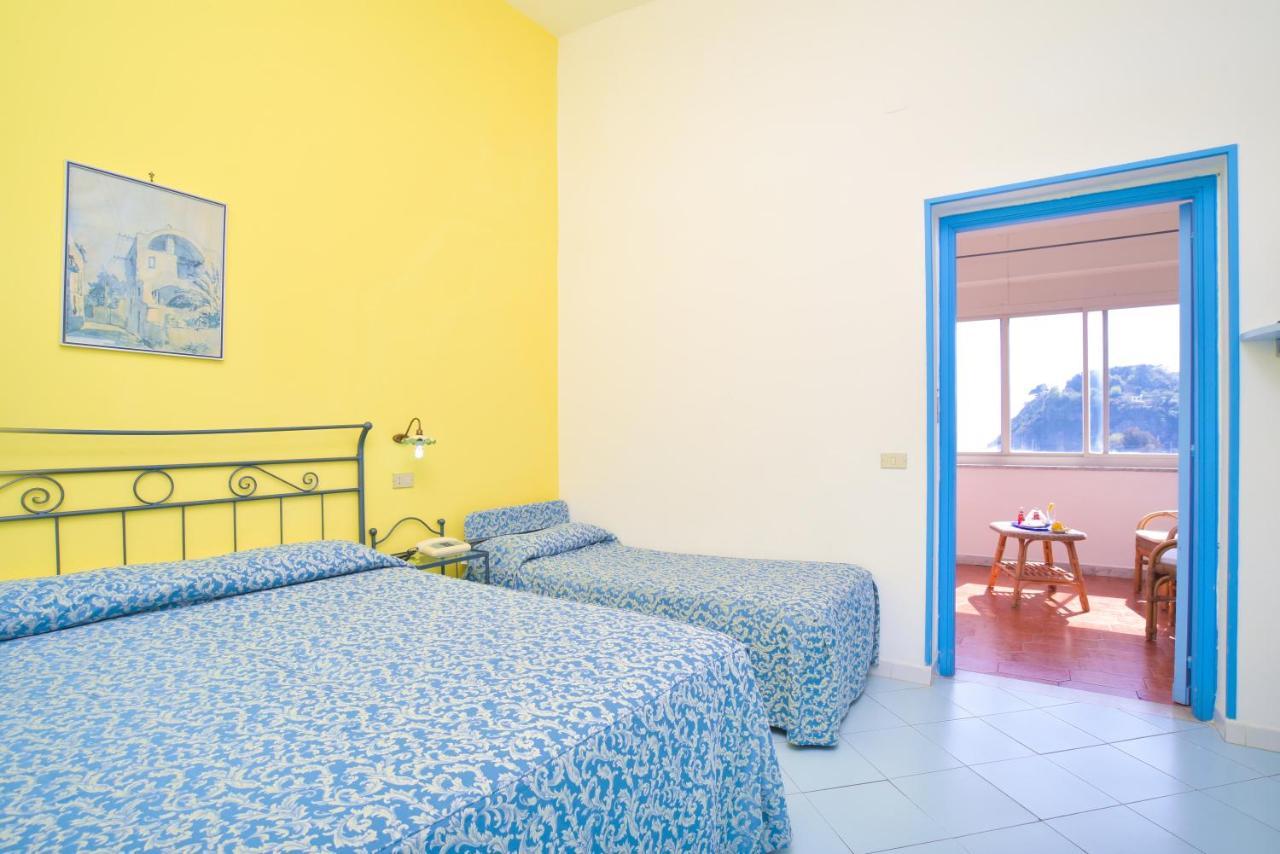 Hotel Celeste Procida Kültér fotó