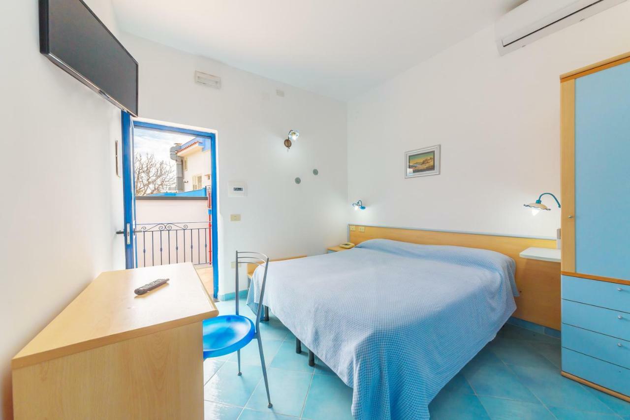 Hotel Celeste Procida Kültér fotó